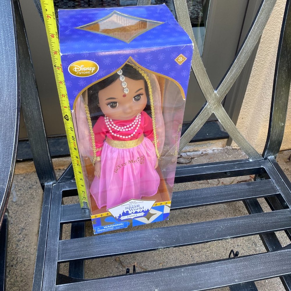 Disney Animators Collection It's A Small World INDIA Singing Doll RETIRED RARE - Picture 13 of 15